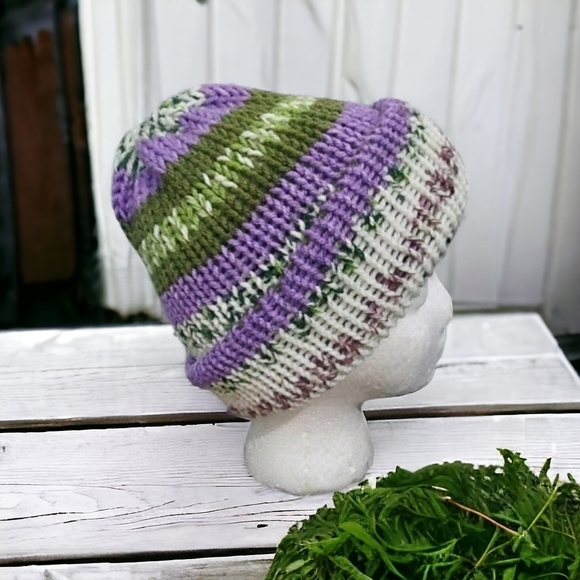 Hand Knit Adult Unisex Toque - Picture 2 of 6